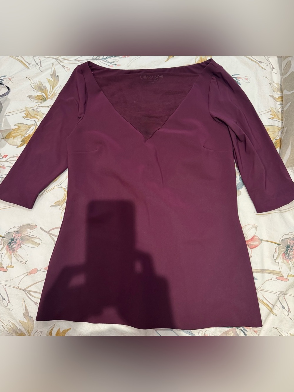 Chiara Boni Plum V-Neck 3/4 Sleeve Women's Top